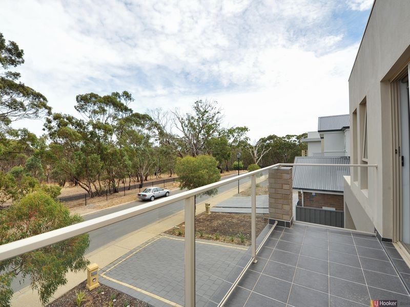 12 Woods View, Craigburn Farm SA 5051