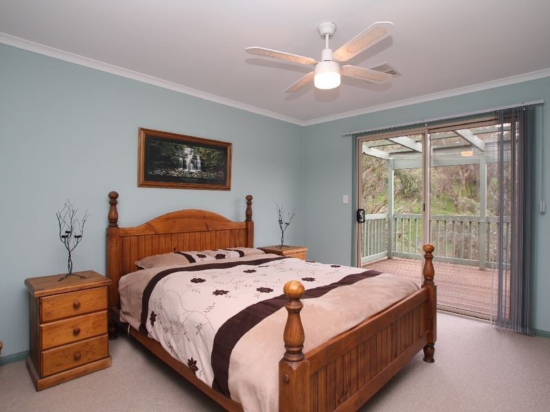 15 Neate Avenue, Blackwood SA 5051