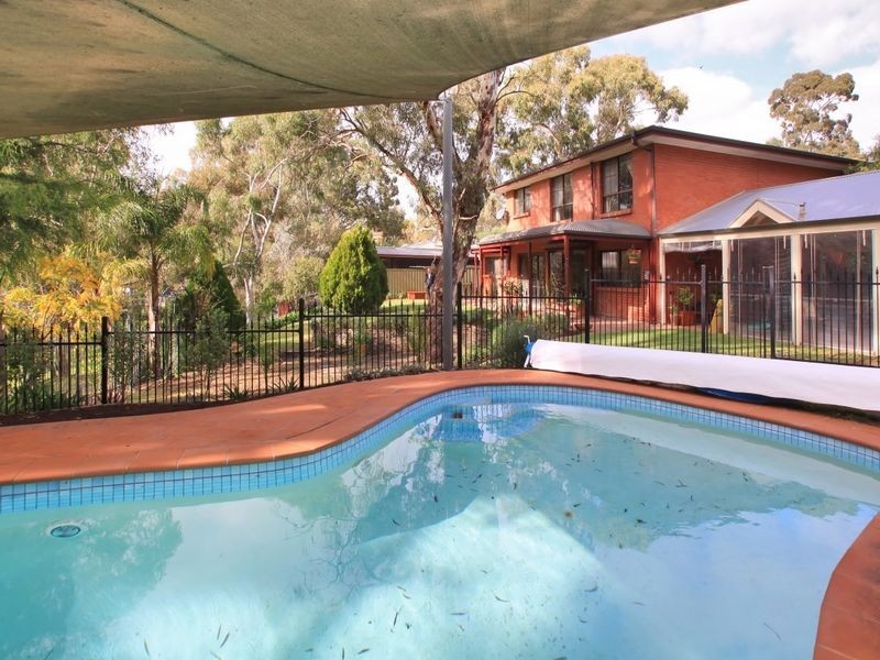 4 Eagle Court, Flagstaff Hill SA 5159