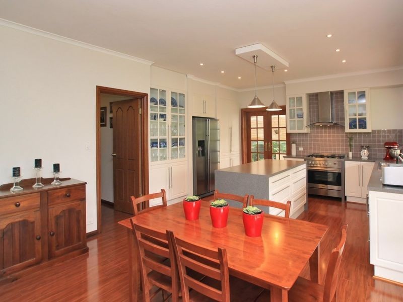 4 Eagle Court, Flagstaff Hill SA 5159