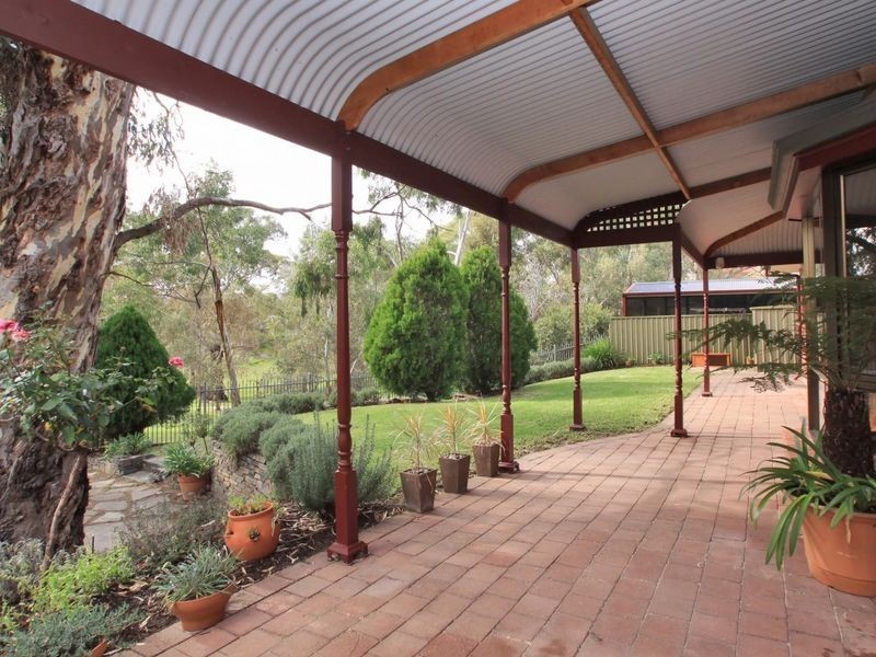 4 Eagle Court, Flagstaff Hill SA 5159