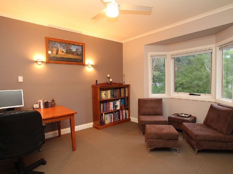 50 Yurilla Drive, Bellevue Heights SA 5050