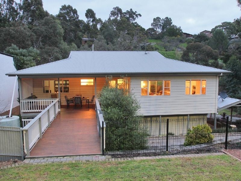 50 Yurilla Drive, Bellevue Heights SA 5050