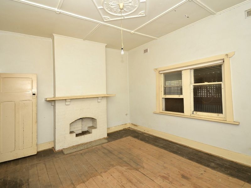 33 Cumberland Avenue, Cumberland Park SA 5041