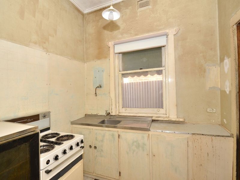 33 Cumberland Avenue, Cumberland Park SA 5041