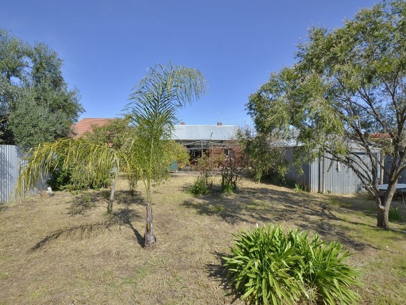 33 Cumberland Avenue, Cumberland Park SA 5041