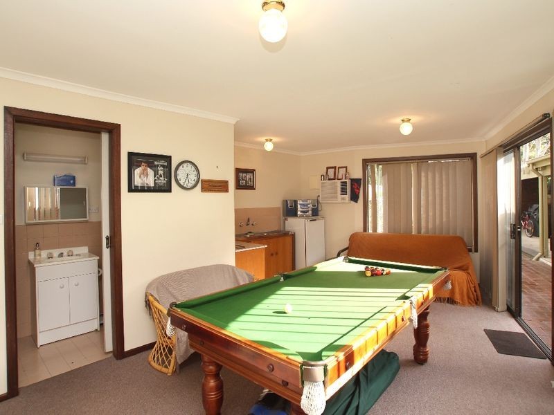 9 Woodham Court, Aberfoyle Park SA 5159