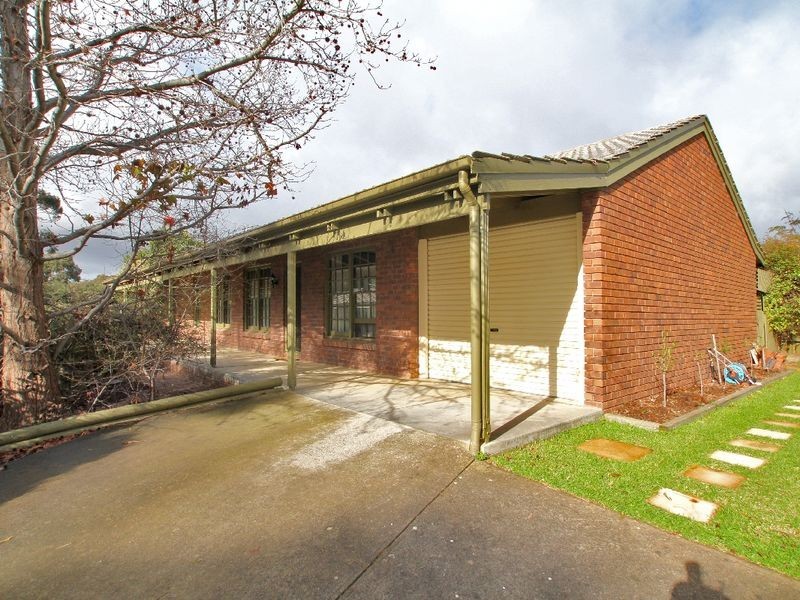 9 Woodham Court, Aberfoyle Park SA 5159