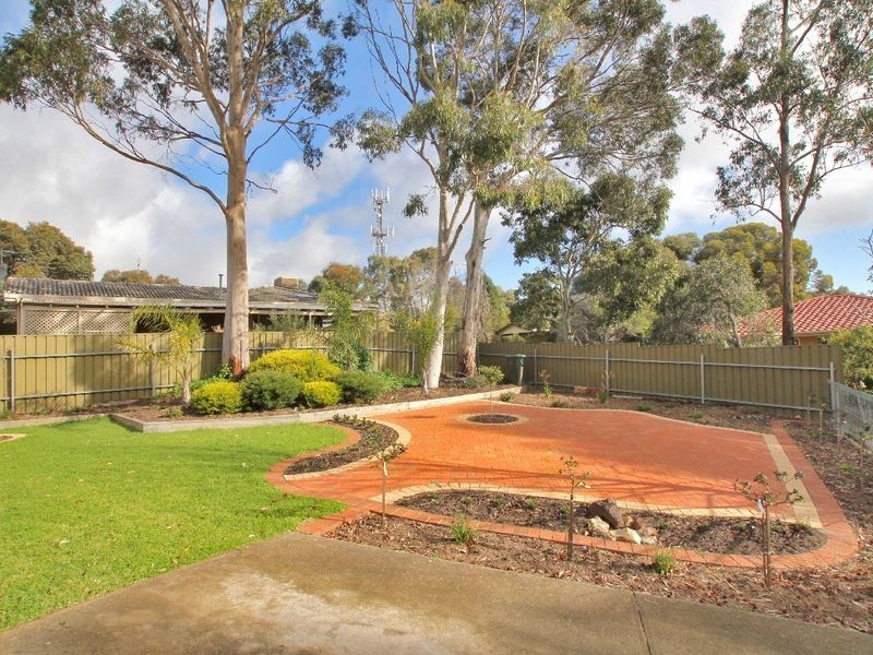 9 Woodham Court, Aberfoyle Park SA 5159