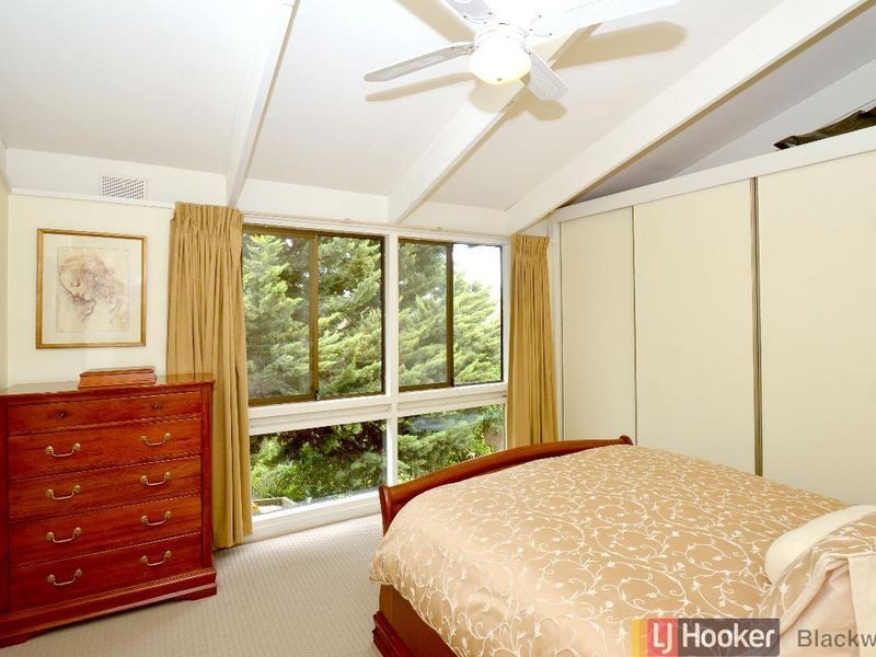 13 Parham Road, Eden Hills SA 5050