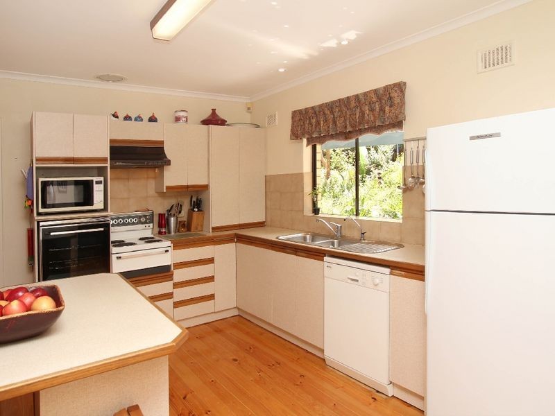 26 Offler Avenue, Bellevue Heights SA 5050