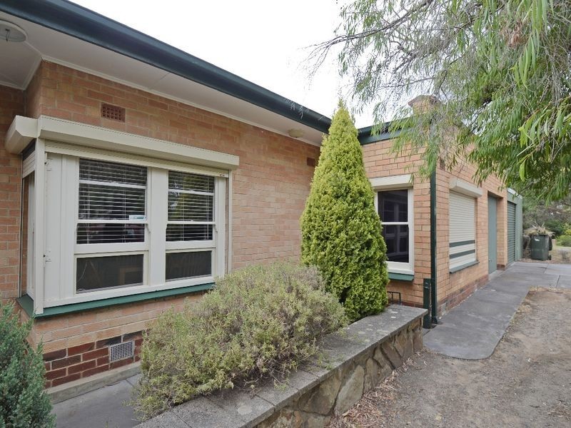 240 Shepherds Hill Road, Bellevue Heights SA 5050