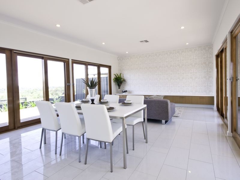 86 Highfield Drive, Craigburn Farm SA 5051