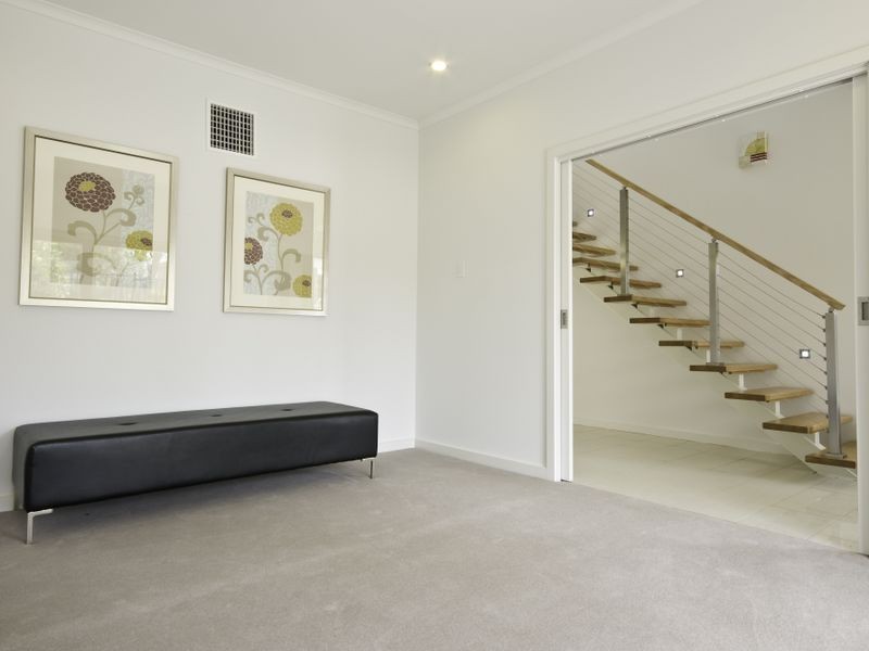 86 Highfield Drive, Craigburn Farm SA 5051