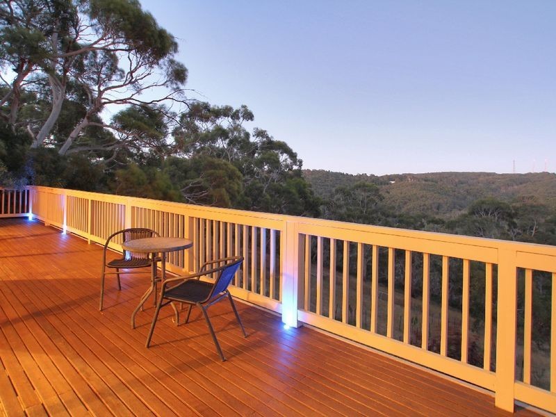 72 Sheoak Road, Crafers West SA 5152