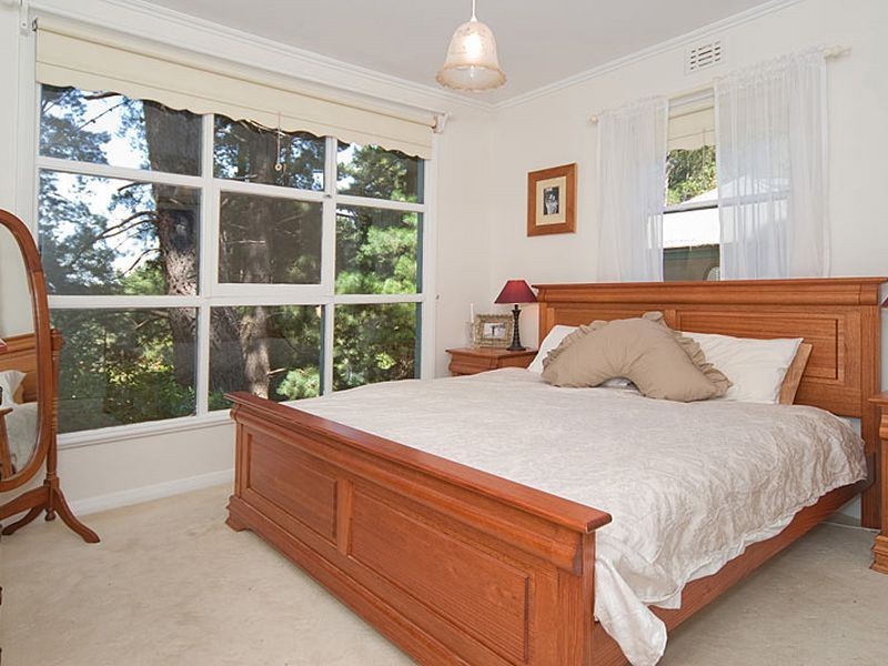 14 Backhouse Avenue, Crafers SA 5152