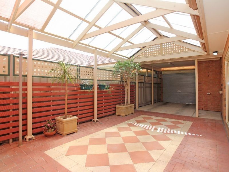 2 Patricia Street, Hove SA 5048