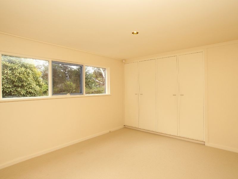 1 Avondale Road, Coromandel Valley SA 5051