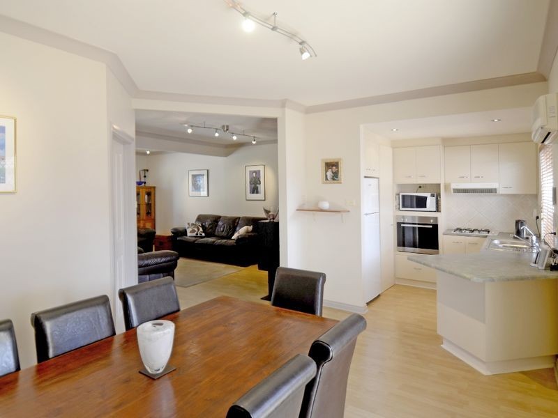 18 McCole Circuit, Allenby Gardens SA 5009