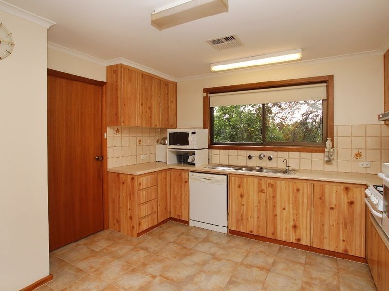 5 Sturt Road, Bedford Park SA 5042