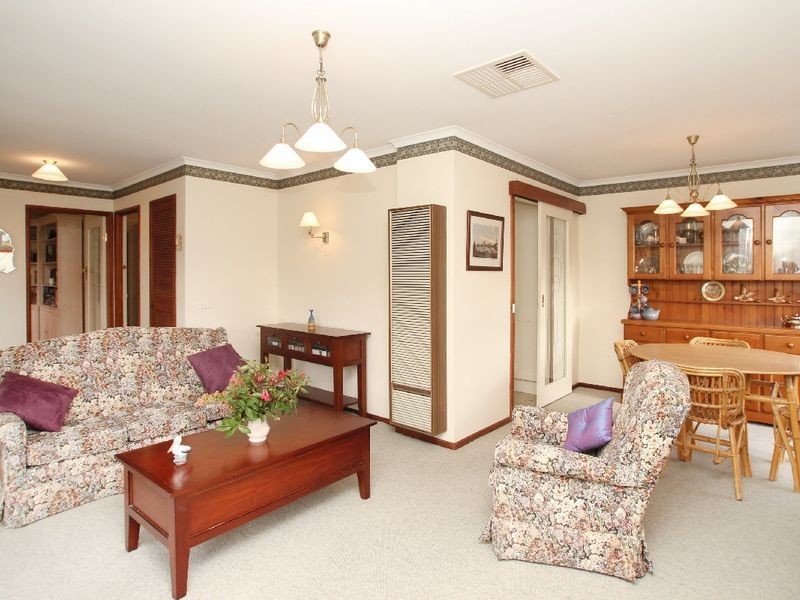 10 Shannon Crescent, Coromandel Valley SA 5051