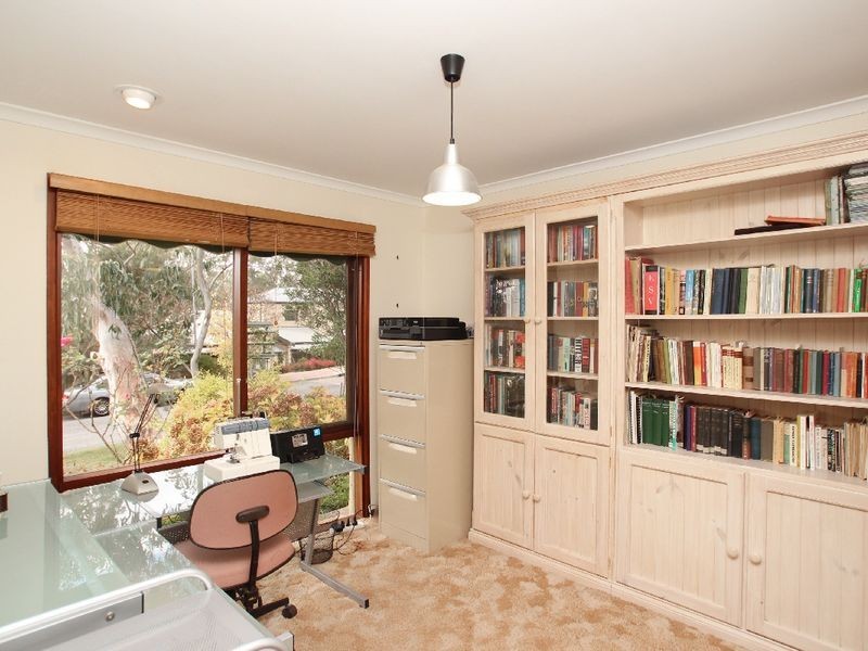 10 Shannon Crescent, Coromandel Valley SA 5051