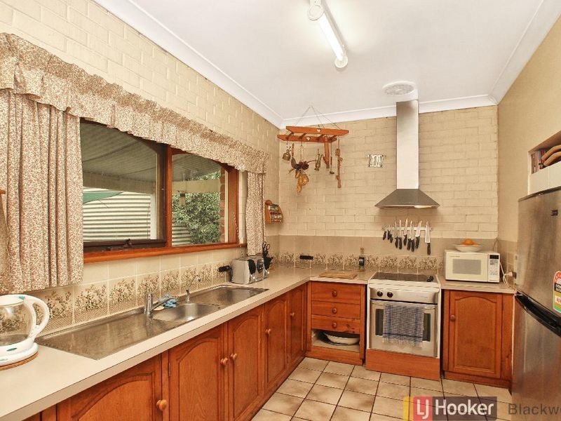 4 Maxton Street, Bridgewater SA 5155