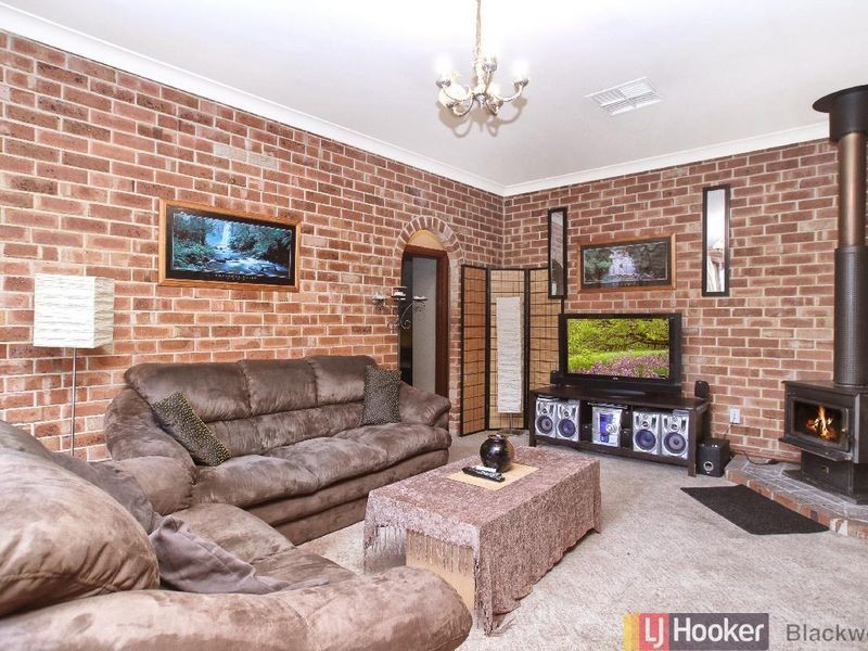 4 Maxton Street, Bridgewater SA 5155