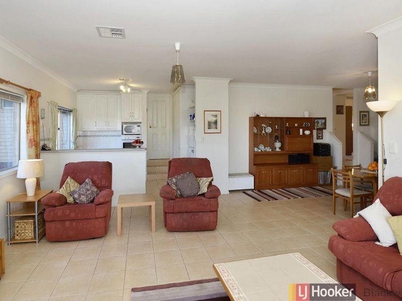 7 Cumming Street, Craigburn Farm SA 5051