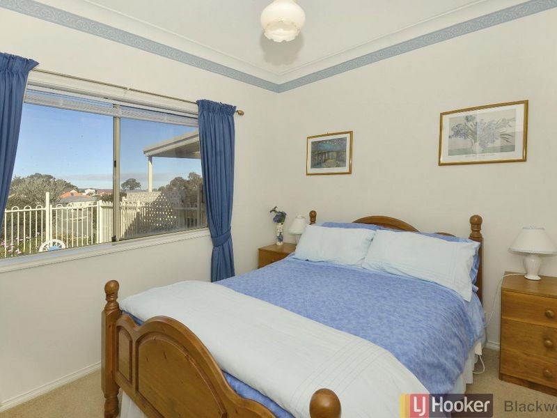 7 Cumming Street, Craigburn Farm SA 5051