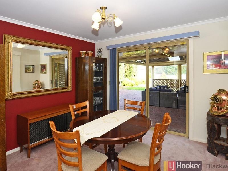 15 Jaimey Grove, Aberfoyle Park SA 5159
