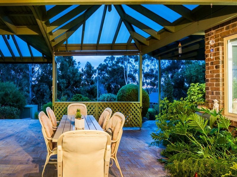 2 Jennifer Avenue, Bellevue Heights SA 5050