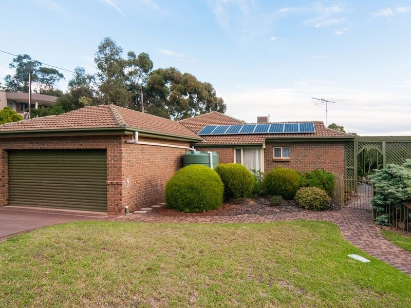 2 Jennifer Avenue, Bellevue Heights SA 5050