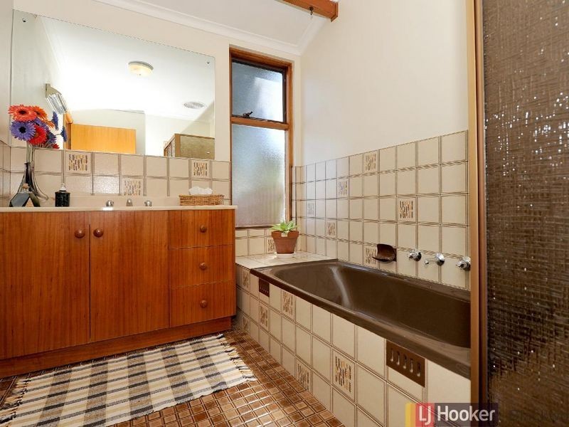 14 Kinedana Street, Eden Hills SA 5050