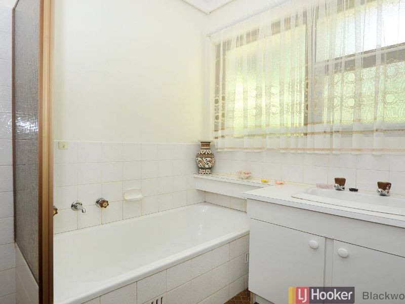 10 Gordon Avenue, Belair SA 5052