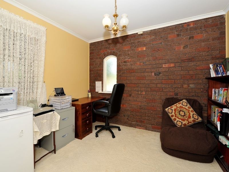 18 Lulworth Place, Flagstaff Hill SA 5159