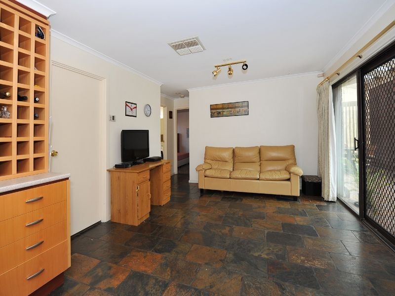 18 Lulworth Place, Flagstaff Hill SA 5159