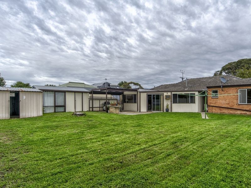 5 Adam Avenue, Bellevue Heights SA 5050