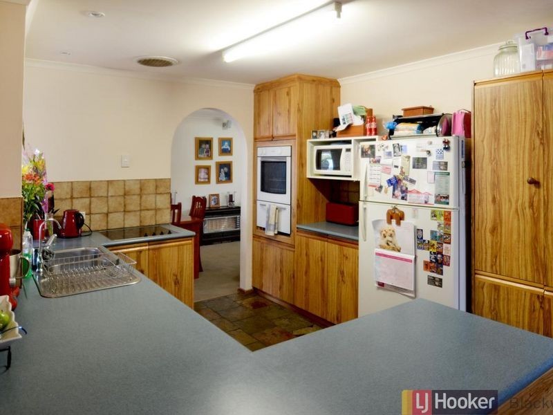 17 Jade Crescent, Happy Valley SA 5159