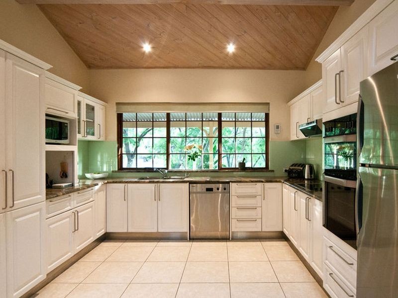 44 Yurilla Drive, Bellevue Heights SA 5050