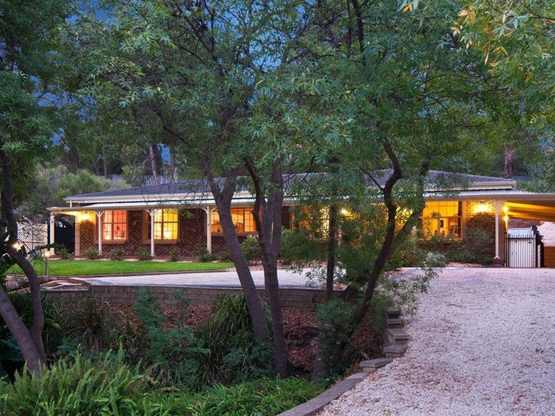 44 Yurilla Drive, Bellevue Heights SA 5050