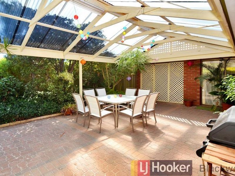 27 Maple Avenue, Aberfoyle Park SA 5159