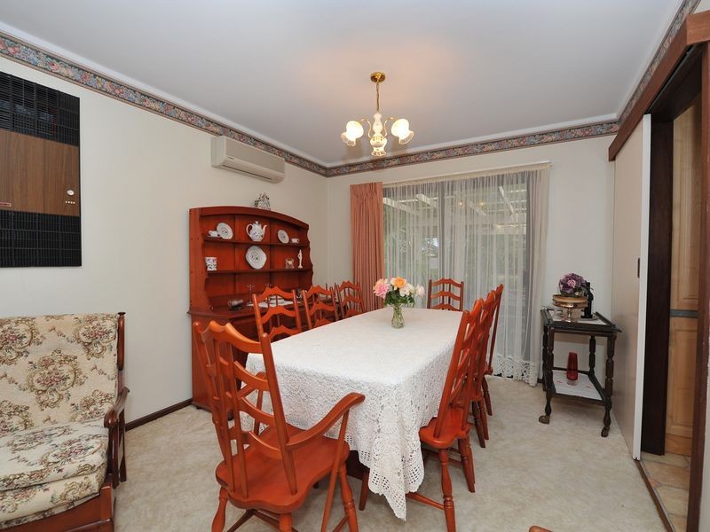 121 Ridgway Drive, Flagstaff Hill SA 5159