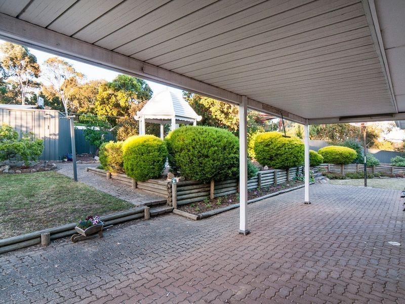 3 Dryandra Drive, Belair SA 5052