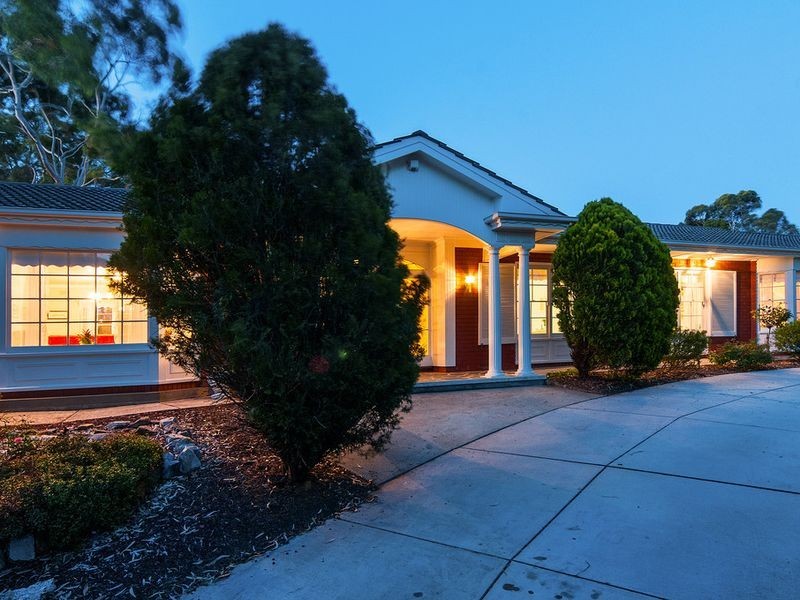 3 Dryandra Drive, Belair SA 5052