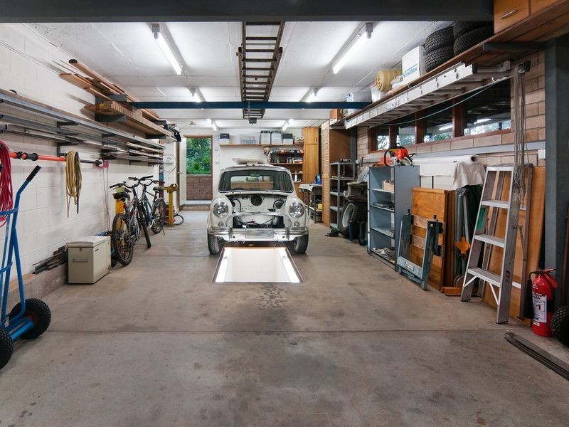 11 Hawker Avenue, Belair SA 5052