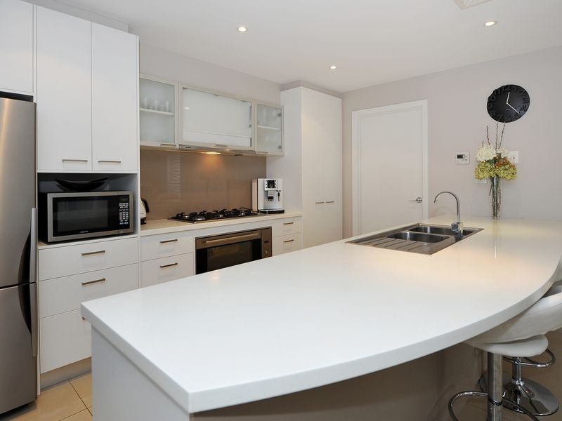 24 Daveys Road, Flagstaff Hill SA 5159