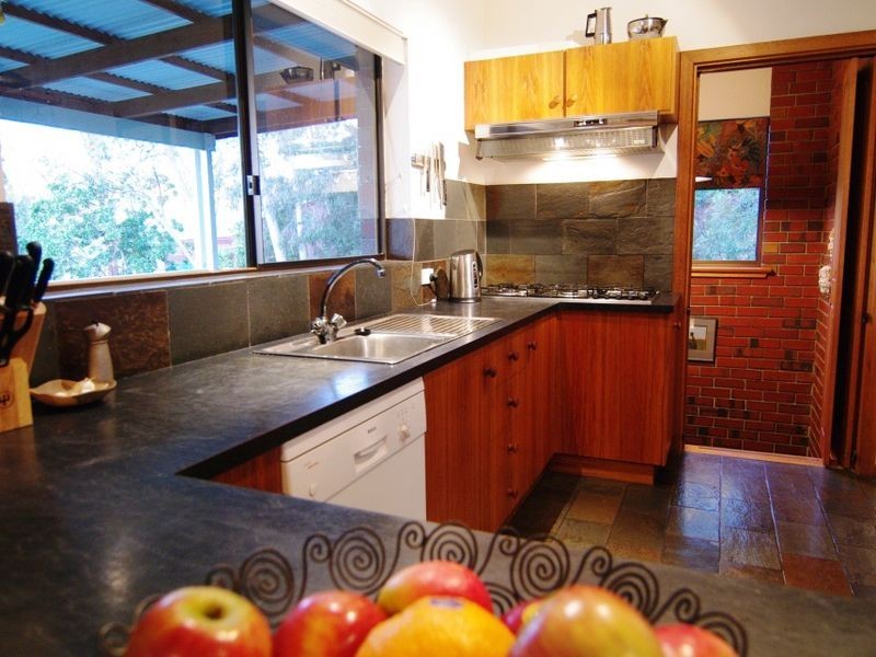 1 Horsell Road, Belair SA 5052