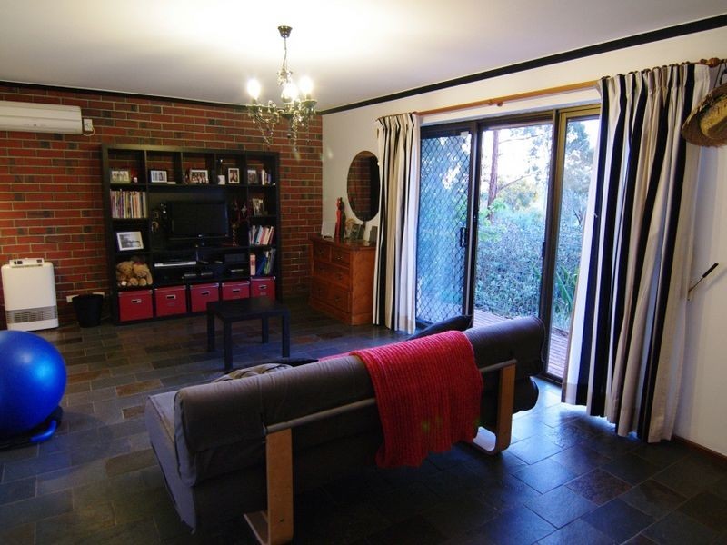 1 Horsell Road, Belair SA 5052