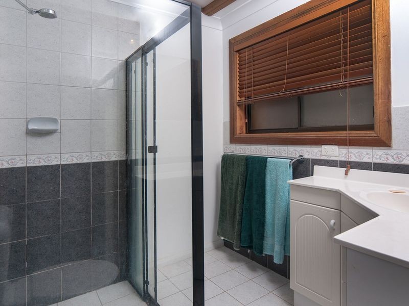 5 Radiata Place, Aberfoyle Park SA 5159